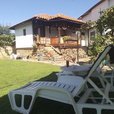 Събевата Къща Hotel Sinio Burdo Buitenkant foto