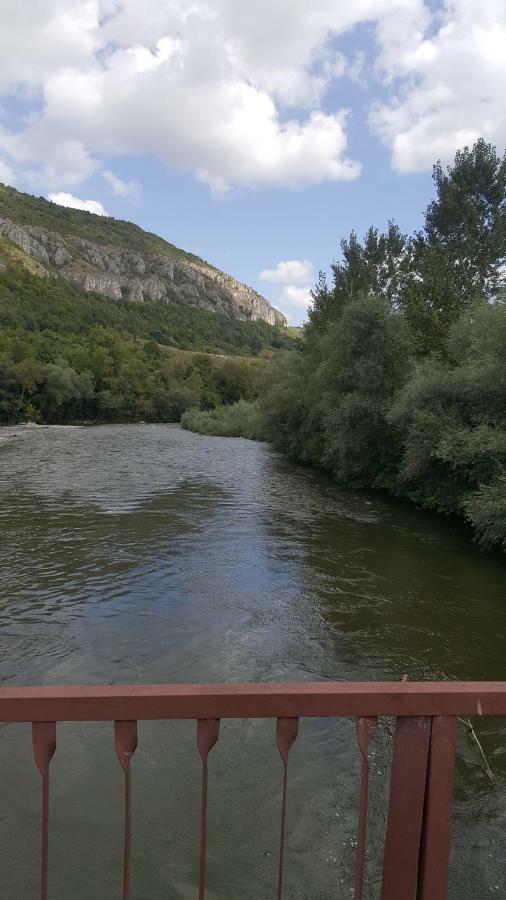 Събевата Къща Hotel Sinio Burdo Buitenkant foto
