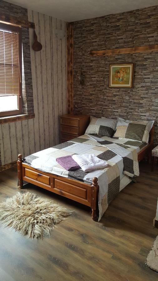 Събевата Къща Hotel Sinio Burdo Buitenkant foto