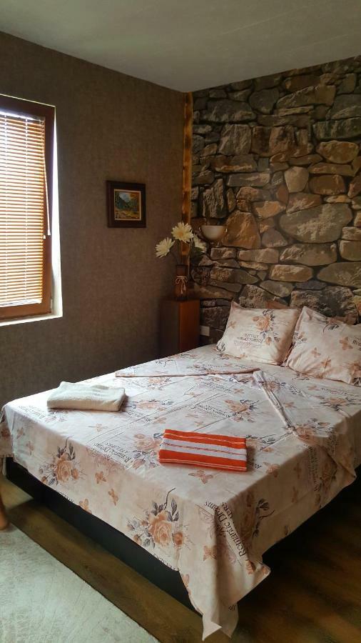 Събевата Къща Hotel Sinio Burdo Buitenkant foto